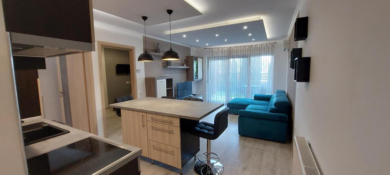 שיופוק Laguna Beach Apartmanok מראה חיצוני תמונה