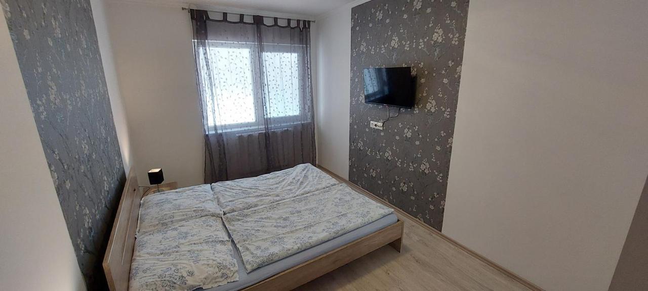 שיופוק Laguna Beach Apartmanok מראה חיצוני תמונה