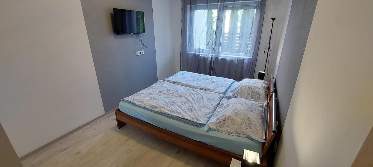 שיופוק Laguna Beach Apartmanok מראה חיצוני תמונה