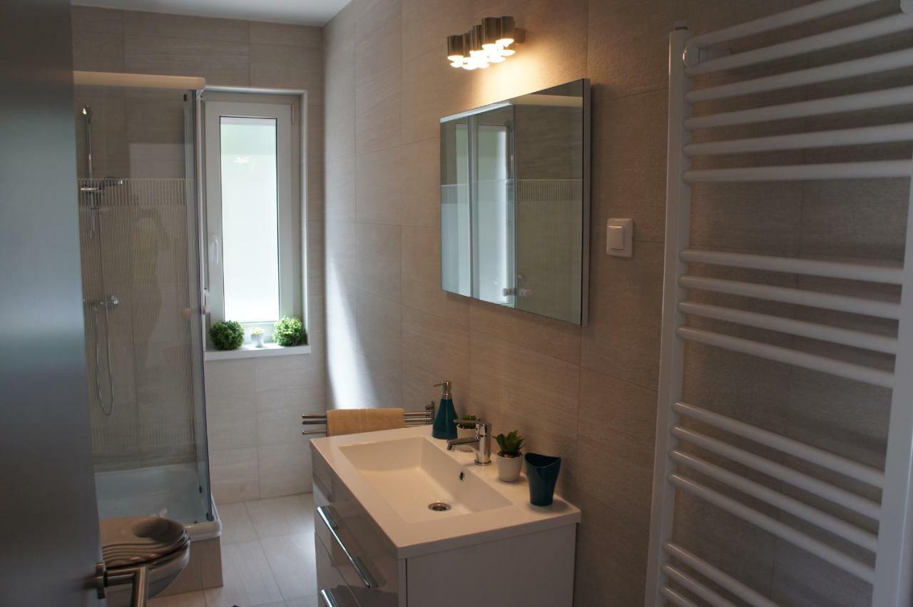 שיופוק Laguna Beach Apartmanok מראה חיצוני תמונה